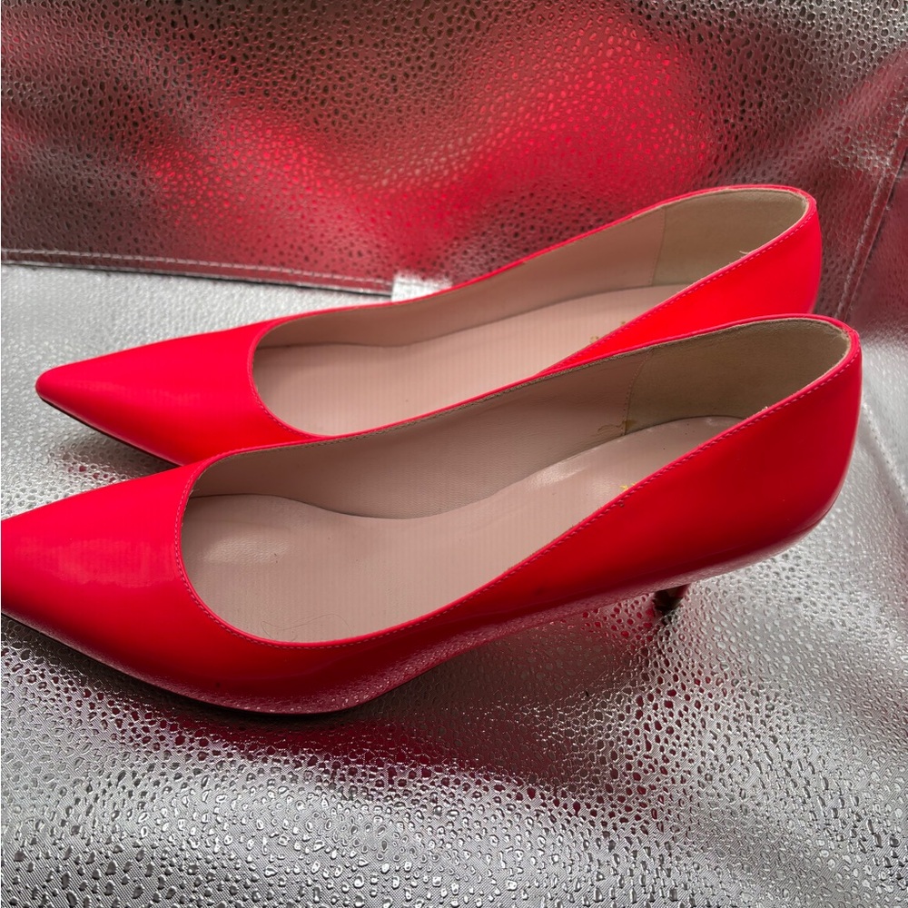 Kate Spade Melanie Bright Neon Pink Kitten Heels Size 8.5 Pumps Patent Leather - Picture 4 of 7